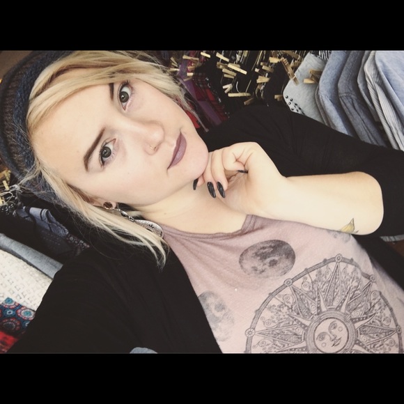 Cristie Raelin Kiley - Picture 7 of 8